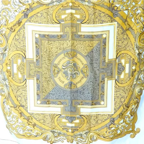 EUC$585 HERMES Gold SCARF - Picture 6 of 16